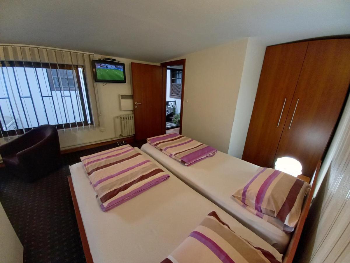 Prenociste Zan Hotel Sarajevo Exterior photo